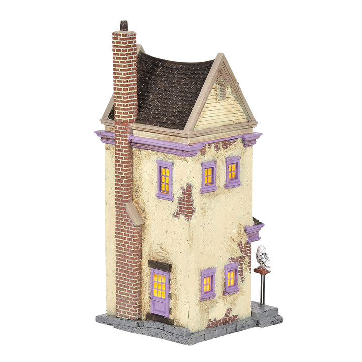 Harry Potter Village | Eeylops Owl Emporium | Lighted Buildings