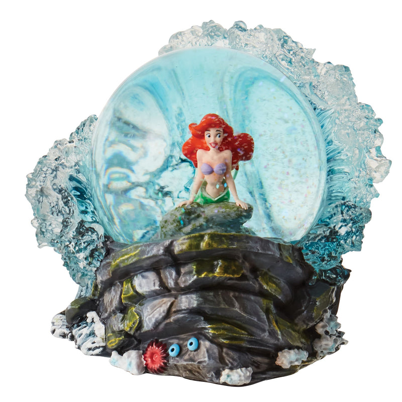 Disney Showcase | Ariel from The Little Mermaid | Waterball