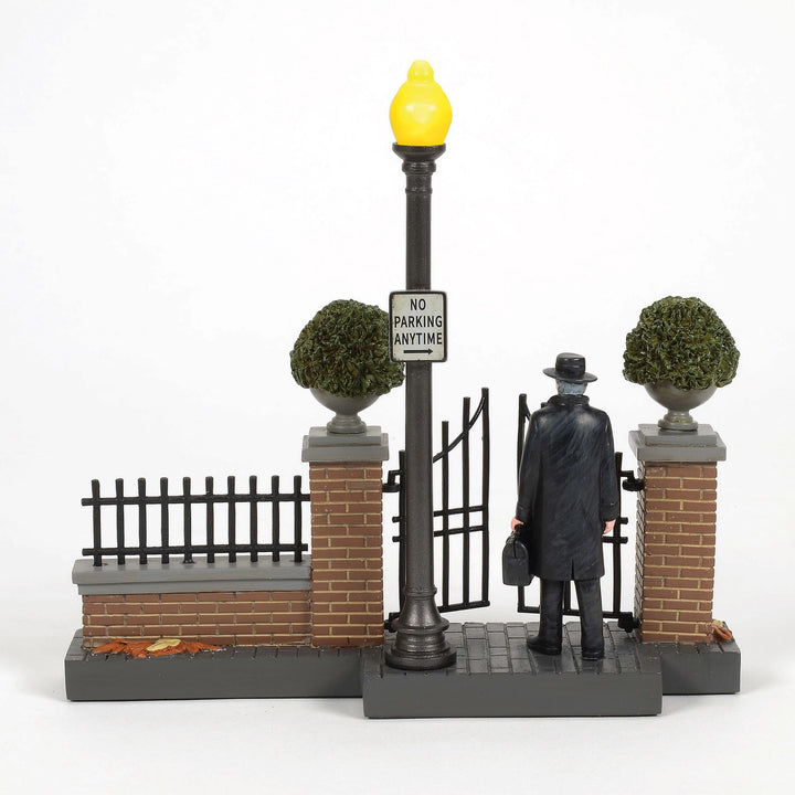 Fright Ave | The Exorcist S/2 | Lighted Buildings