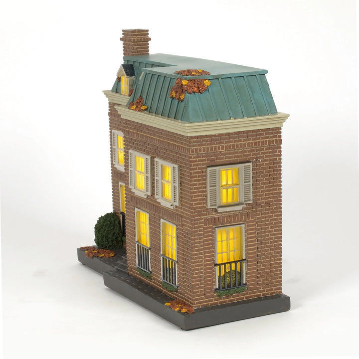 Fright Ave | The Exorcist S/2 | Lighted Buildings