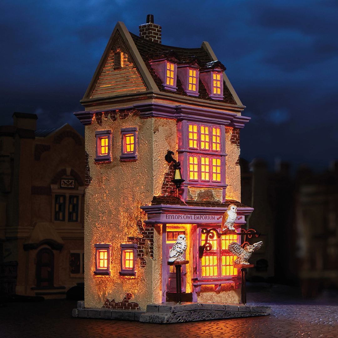 Harry Potter Village | Eeylops Owl Emporium | Lighted Buildings