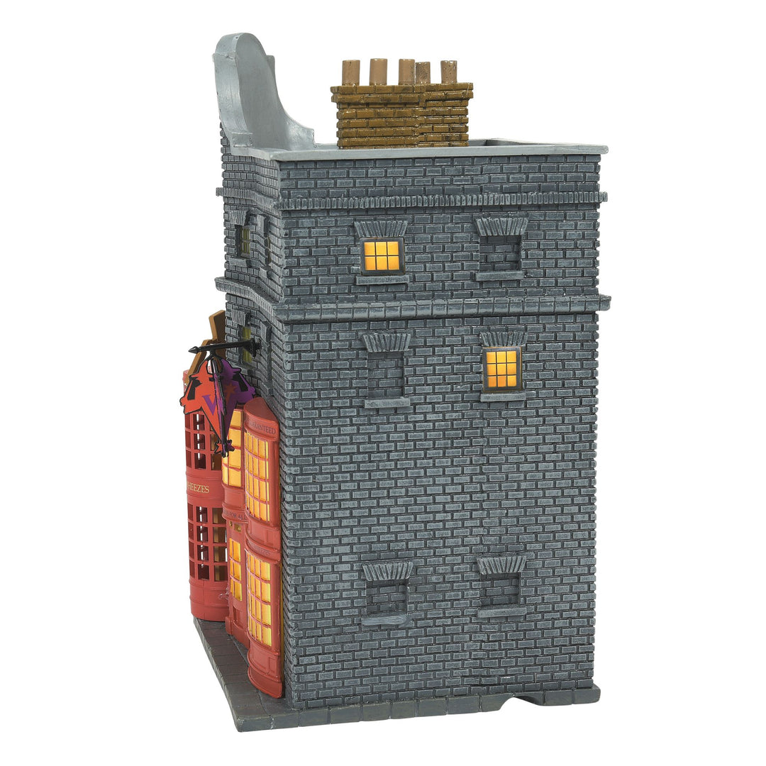 Harry Potter Village | Weasleys' Wizard Wheezes | Lighted Buildings