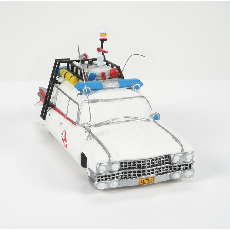 Hot Properties Village | Ghostbusters Ecto-1 | Village Figures