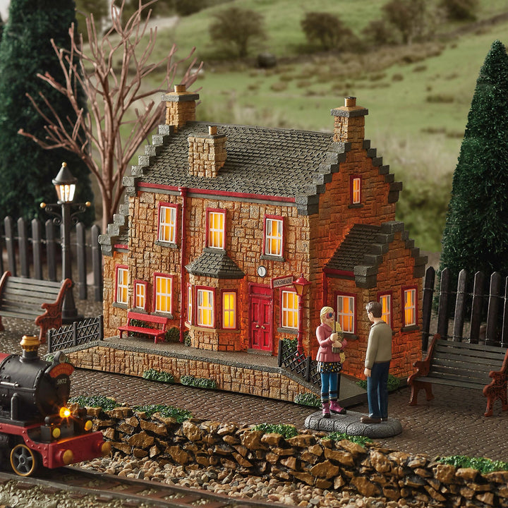 Harry Potter Village | Hogsmeade Station | Lighted Buildings