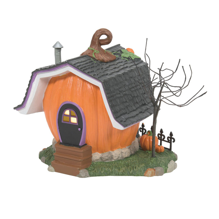 Disney Village | Pumpkintown Carving Studio | Lighted Buildings