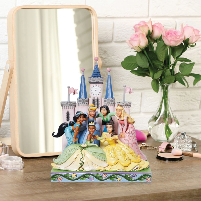 Disney Traditions | Princess Group in front of Cas | Figurine