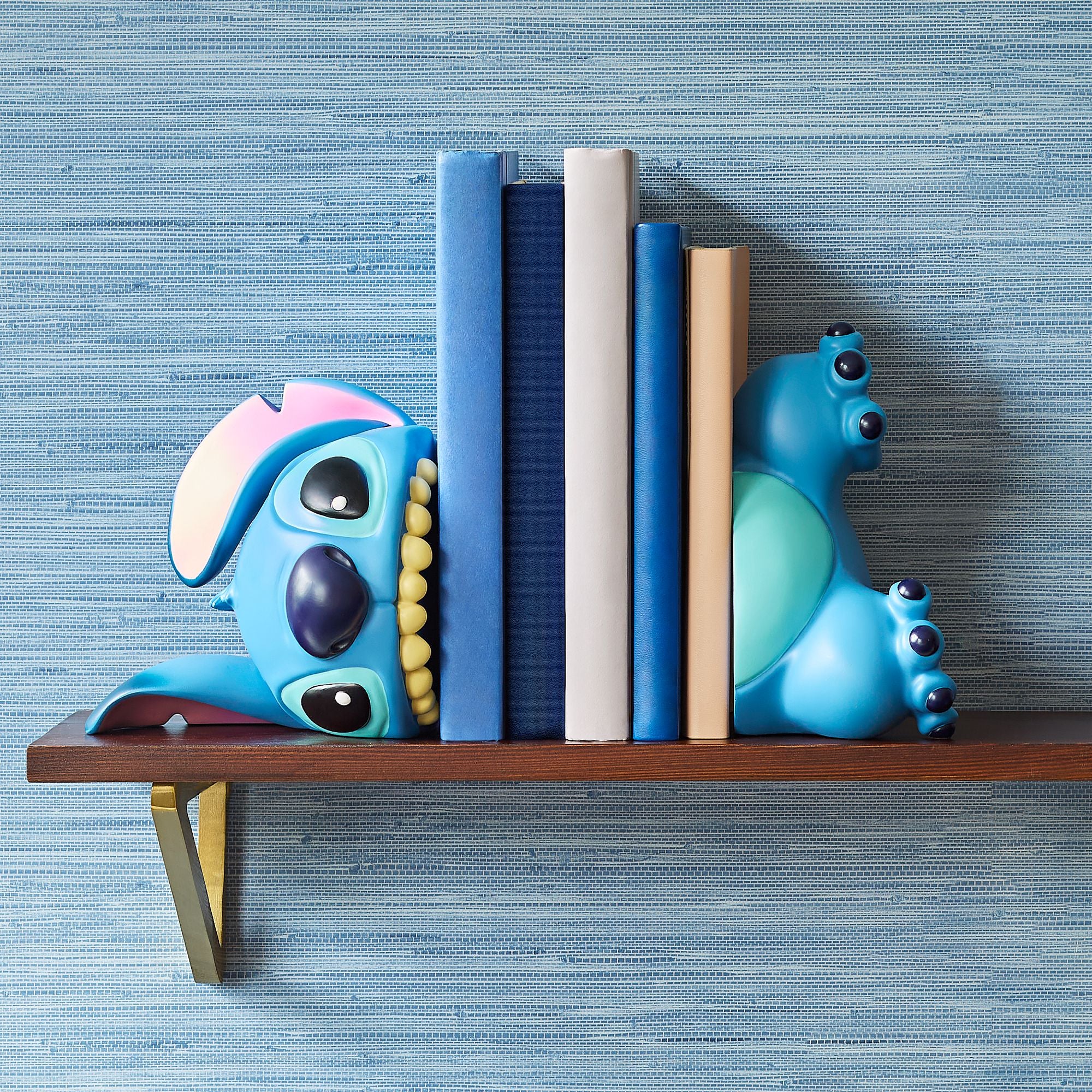 Disney Showcase | Stitch Bookend | Bookend – Enesco Studios