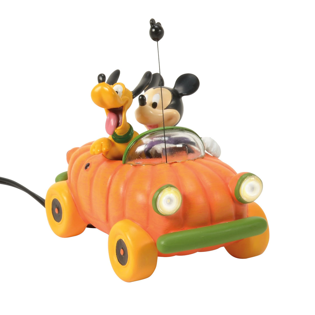 Disney Village | Arriving In Style | Village Figures