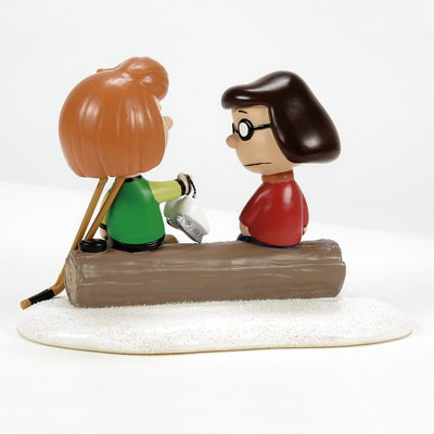 Peanuts Village | Patty & Marcie Try On Skates | Village Figures