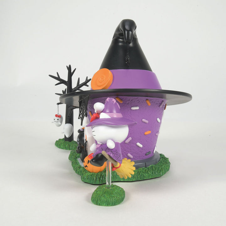 Hello Kitty Village | Hello Kitty's Witch Tower | Lighted Buildings