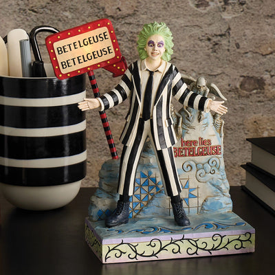 Beetlejuice by Jim Shore | Beetlejuice LED Sign & Gravest | Figurine