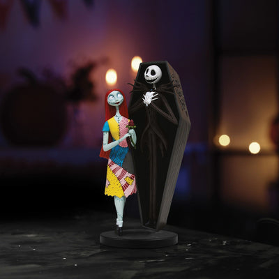 Disney Showcase | DSSHO Jack &Sally Coffin Fig | Figurine