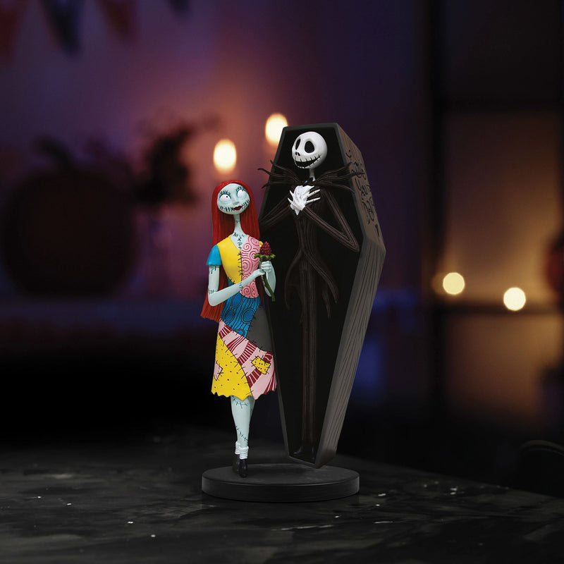 Disney Showcase | DSSHO Jack &Sally Coffin Fig | Figurine