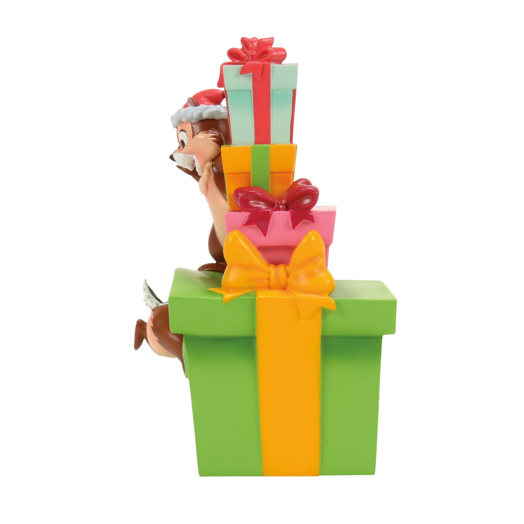 Disney Showcase | Chip & Dale in Presents | Figurine