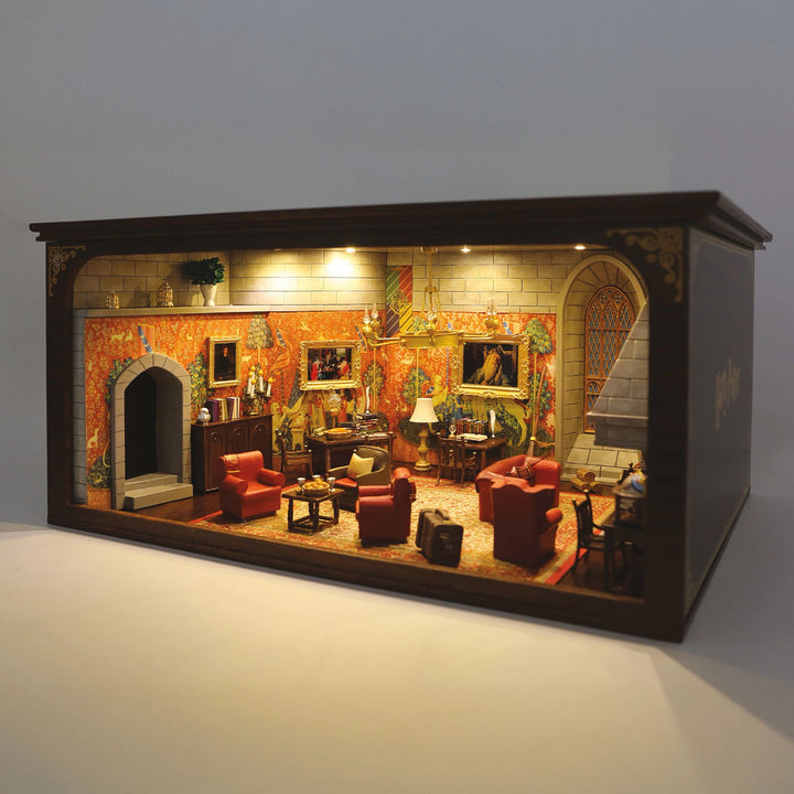 Harry Potter Room View | Gryffindor Common Room | Lighted Buildings
