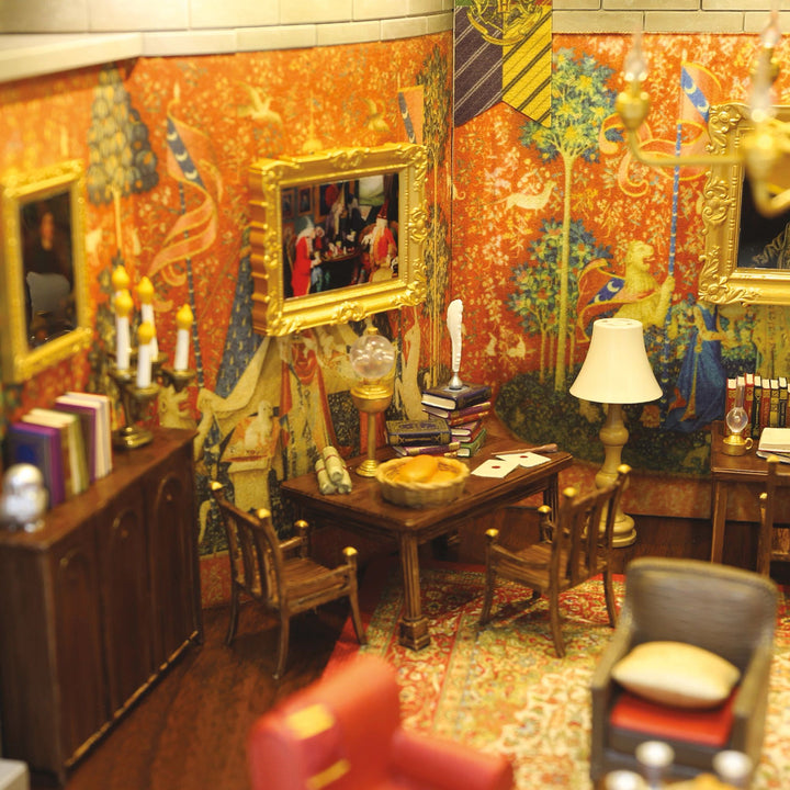 Harry Potter Room View | Gryffindor Common Room | Lighted Buildings