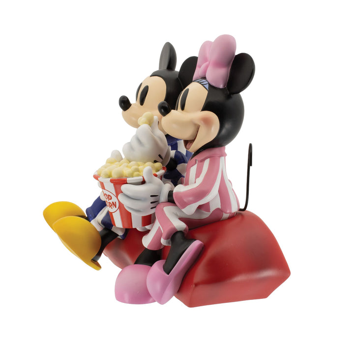 Disney Showcase | Mickey & Minnie Pajamas | Figurine