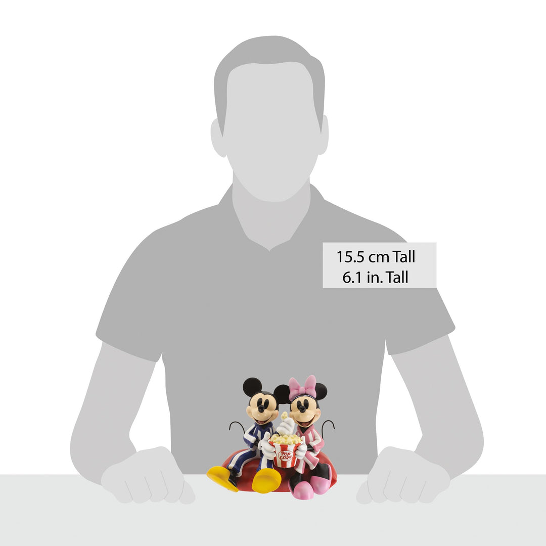 Disney Showcase | Mickey & Minnie Pajamas | Figurine