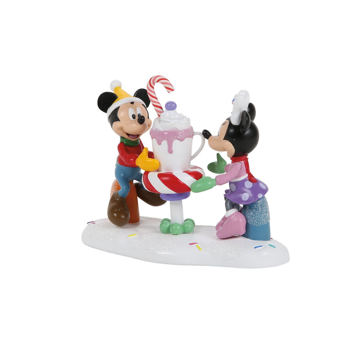 Disney Village | A Cocoa With A Cutie! | Village Figures