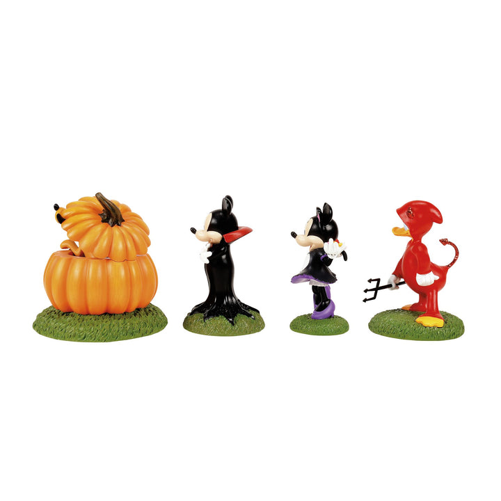 Disney Village | Ready For Tricks & Treats S/4 | Village Figures