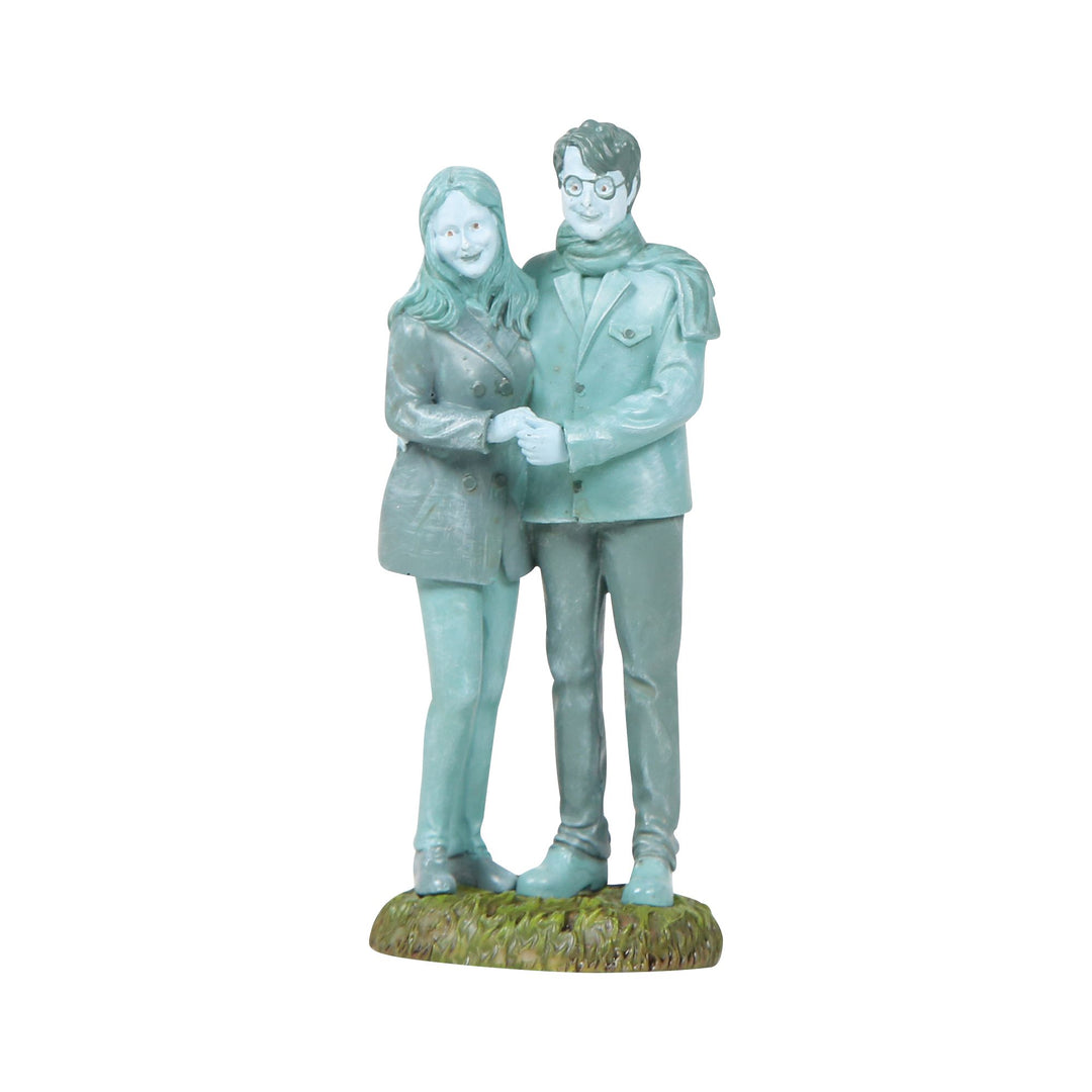 Harry Potter Village | Lily and James Potter | Village Figures