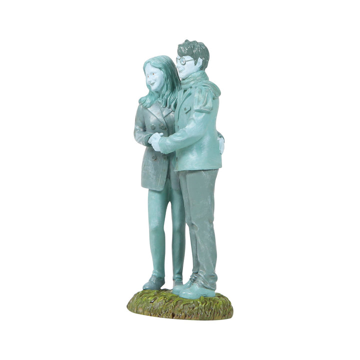 Harry Potter Village | Lily and James Potter | Village Figures