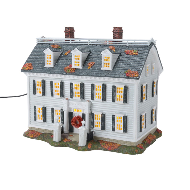Hot Properties Village | Allison's House | Lighted Buildings