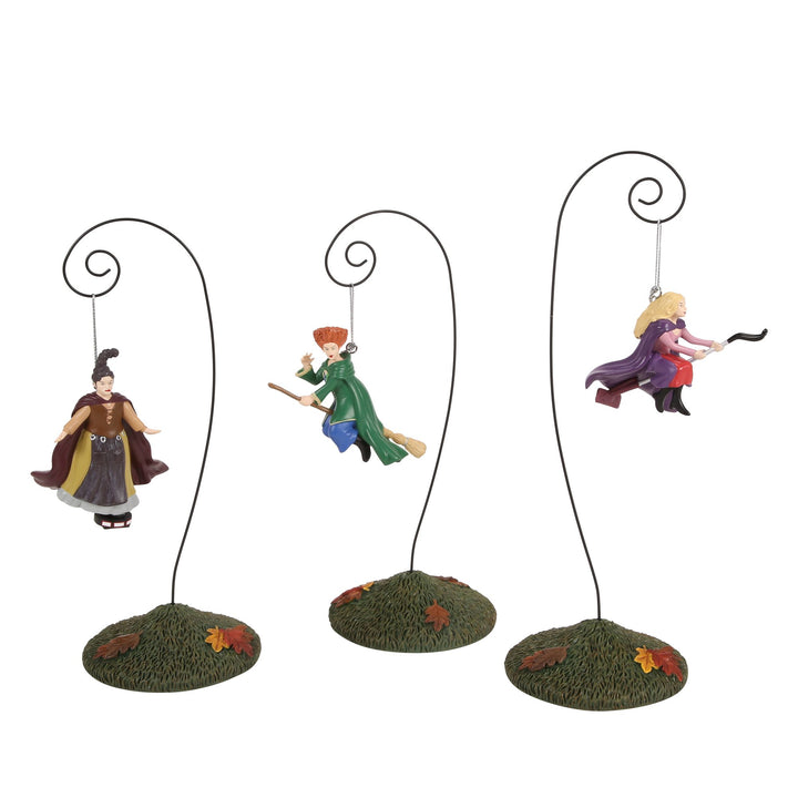 Hot Properties Village | On Modern Brooms S/3 | Village Figures