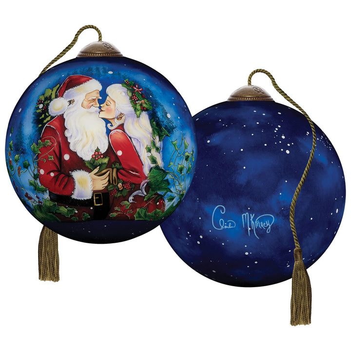 Ne’Qwa Ornaments | Merry Kiss-mas Ornament | Hanging Ornament
