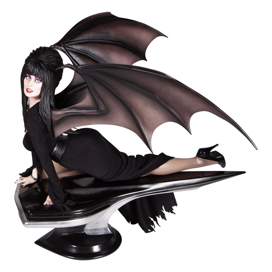 Grand Jester Studios | Elvira One Quarter Scale | Figurine